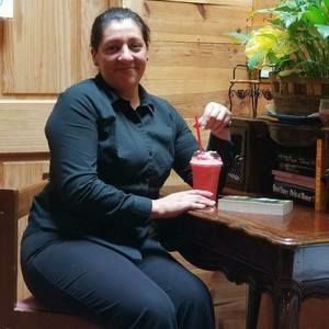 Meet your Posher, Erika